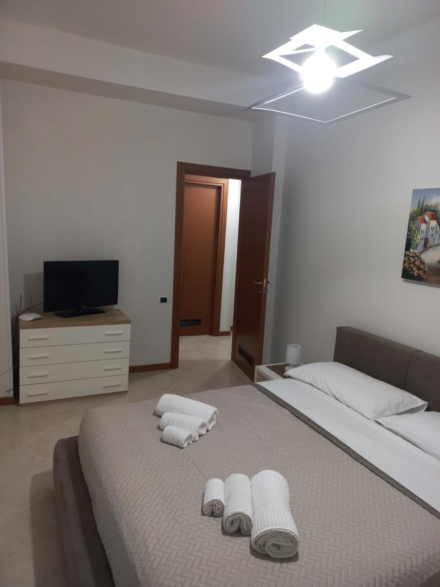Appartamenti Le Gemme Naples Exterior photo
