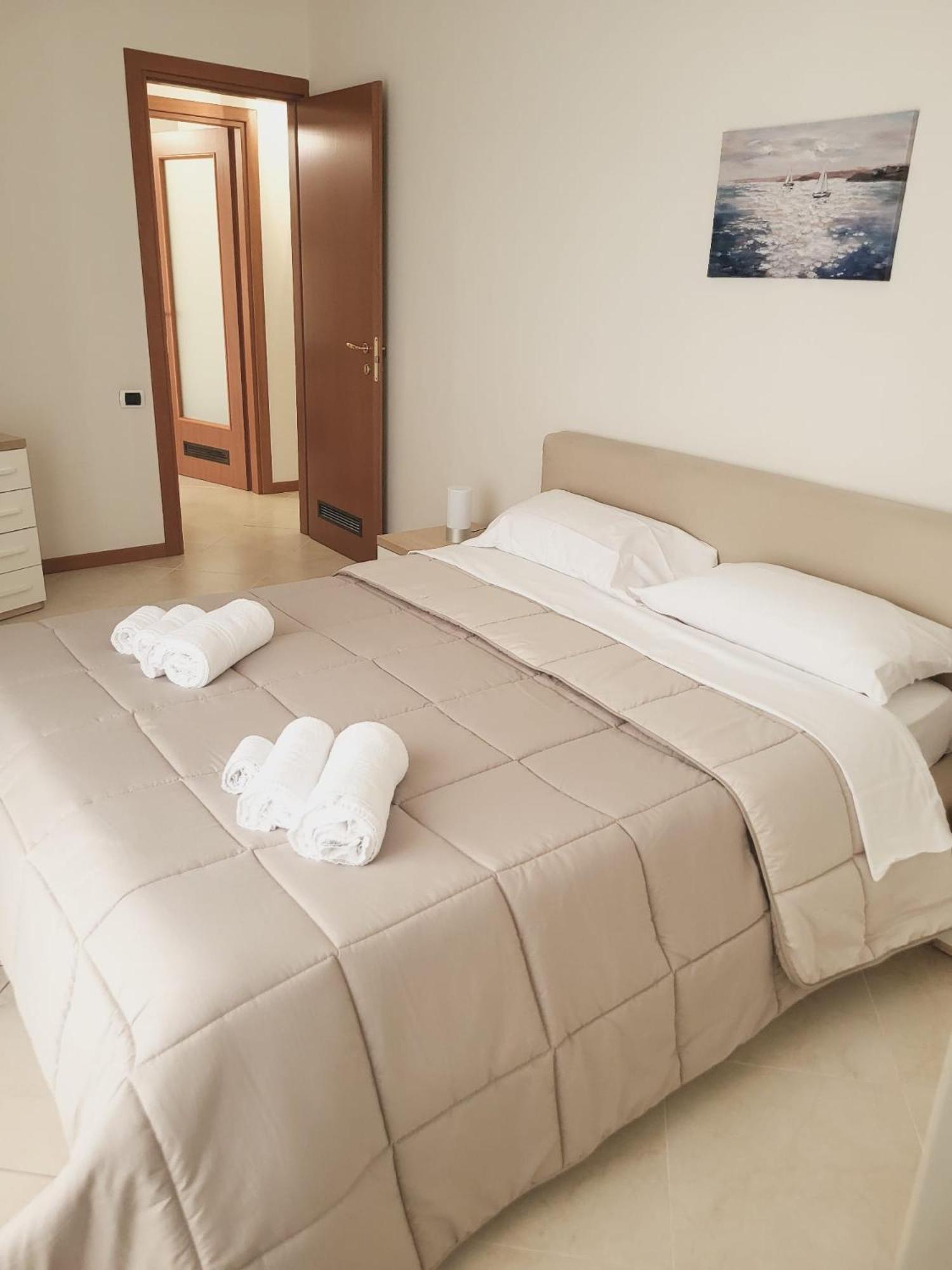 Appartamenti Le Gemme Naples Exterior photo